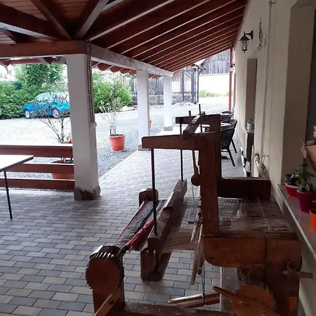 Casa Raisa & Maria Konukevi *